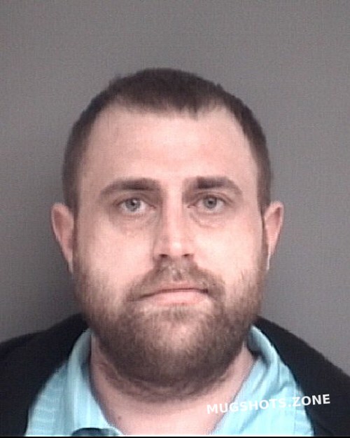 GROSS JASON RAYMOND 02/21/2021 Dubuque County Mugshots Zone