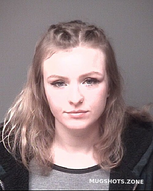 MOATS MEGAN LEIGH 11/07/2021 - Dubuque County Mugshots Zone