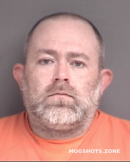 DUNWOODY RICHARD LEE 03/19/2022 Dubuque County Mugshots Zone