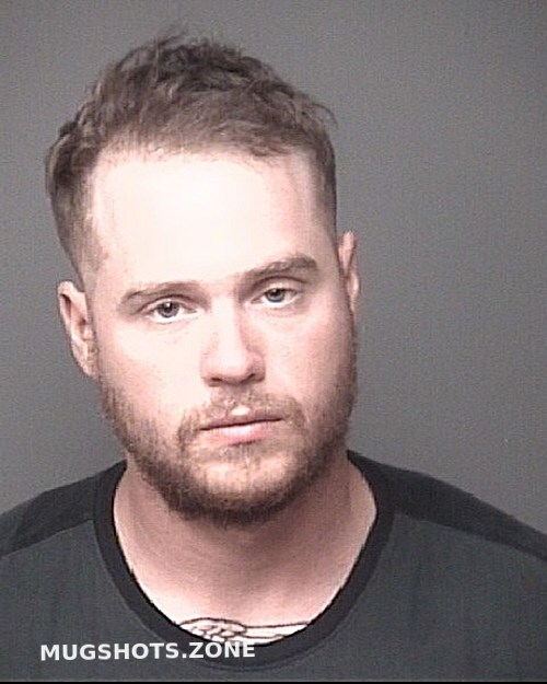 SIEVERS TREY ZACHARY 05/28/2022 Dubuque County Mugshots Zone