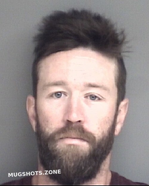 DONOVAN CHAD DAVID 06/20/2022 Dubuque County Mugshots Zone