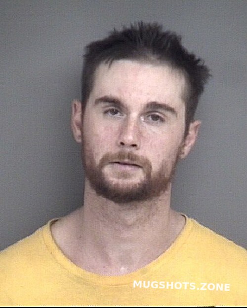 SCHNEIDER DAKOTA THOMAS 09/17/2022 Dubuque County Mugshots Zone