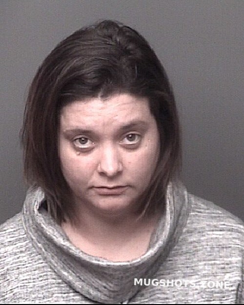 KOOPMANN KIMBERLY KAY 11/17/2022 - Dubuque County Mugshots Zone