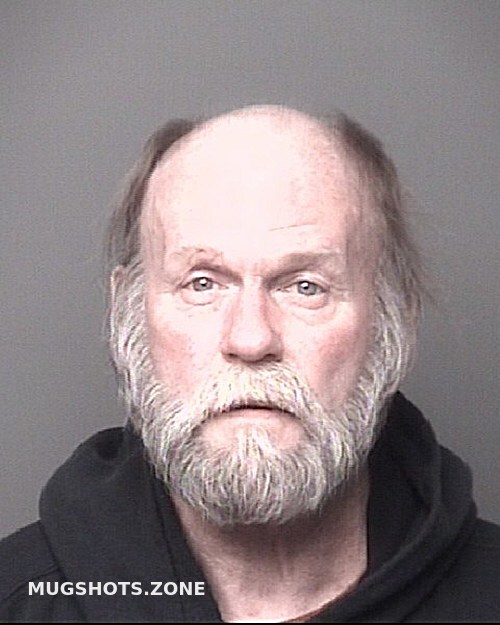 DECKER DENNIS LOUIS 01/11/2023 Dubuque County Mugshots Zone