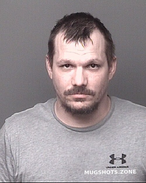 COOK CHAD MICHAEL 05/11/2023 Dubuque County Mugshots Zone