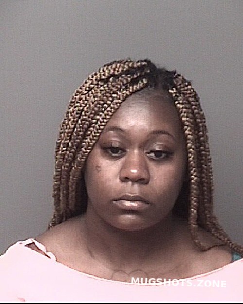 SANDIFERJACKSON CHAMPAYNE RENEE 05/15/2023 Dubuque County Mugshots Zone