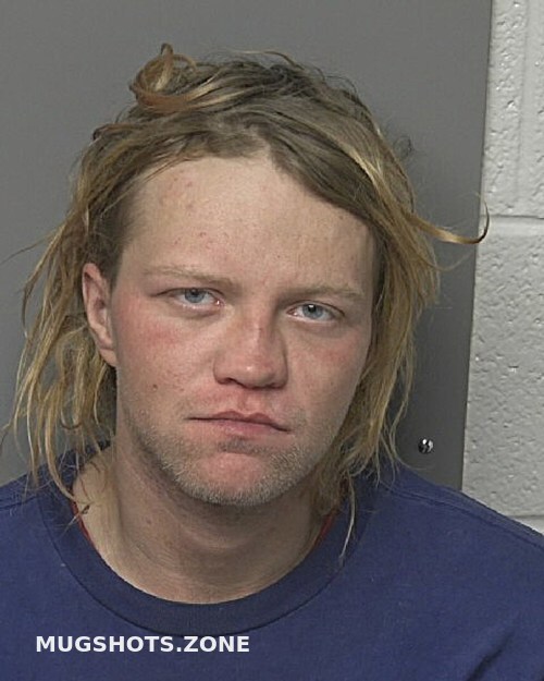 HELFERS CODY THOMAS 01/02/2024 Dubuque County Mugshots Zone