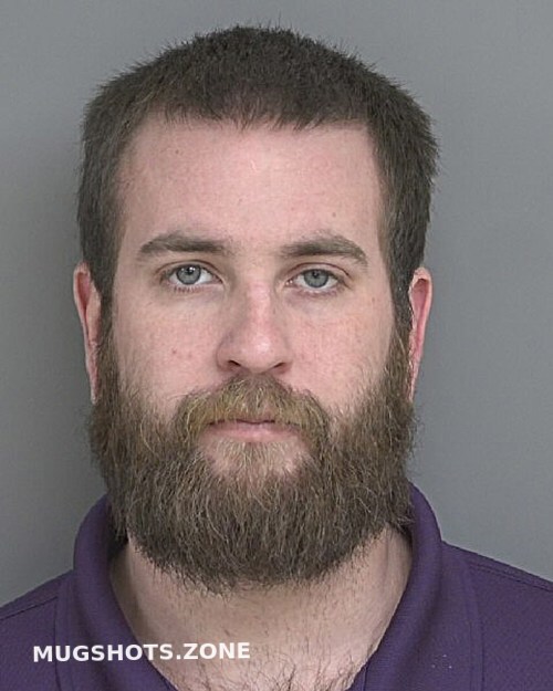 HUNTINGTON JAMIE SCOTT 02/15/2024 Dubuque County Mugshots Zone