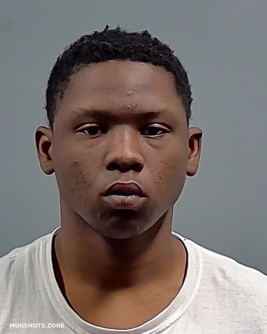 hull-ladaryl-lamario-11-23-2023-escambia-county-mugshots-zone