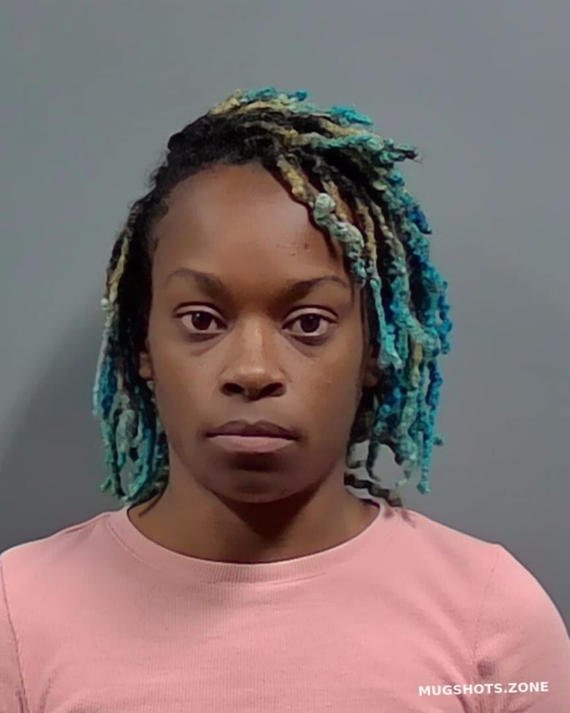 YOUNG BRITTANY LACHELLE 01/14/2024 Escambia County Mugshots Zone