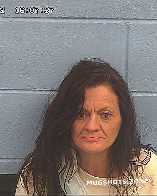 SMITH/BROWN TERESA ANN 08/28/2022 Etowah County Mugshots Zone