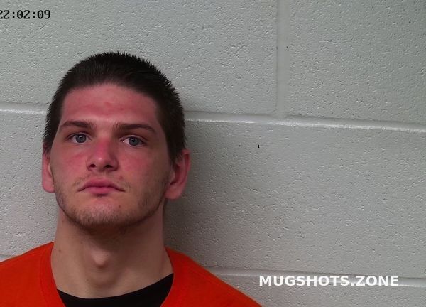 LANDENBURG CHRISTOPHER ALEXANDER 05/01/2024 - Fayette County Mugshots Zone