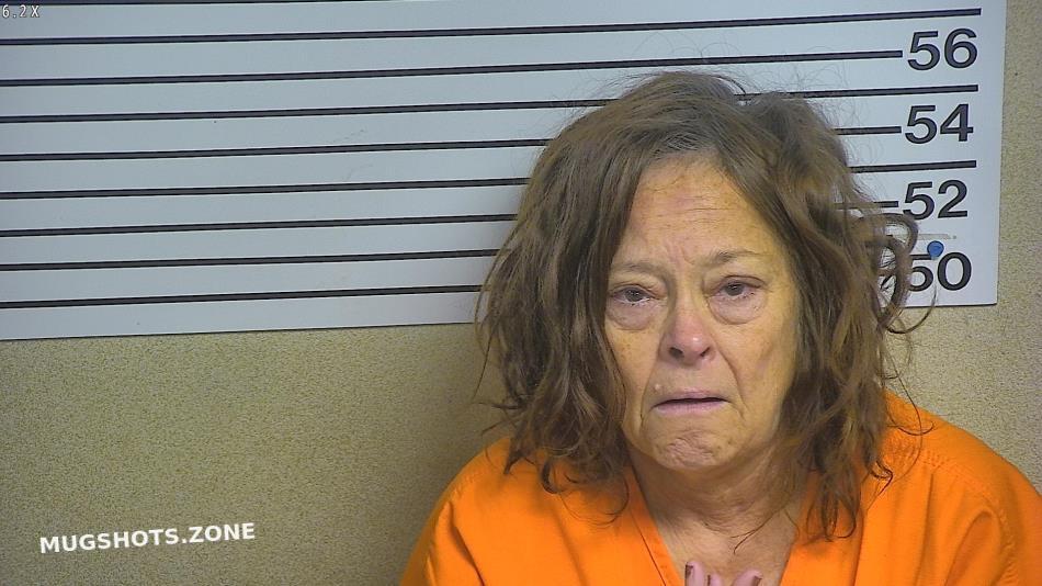 HALL MITZIE 06/06/2022 Forrest County Mugshots Zone