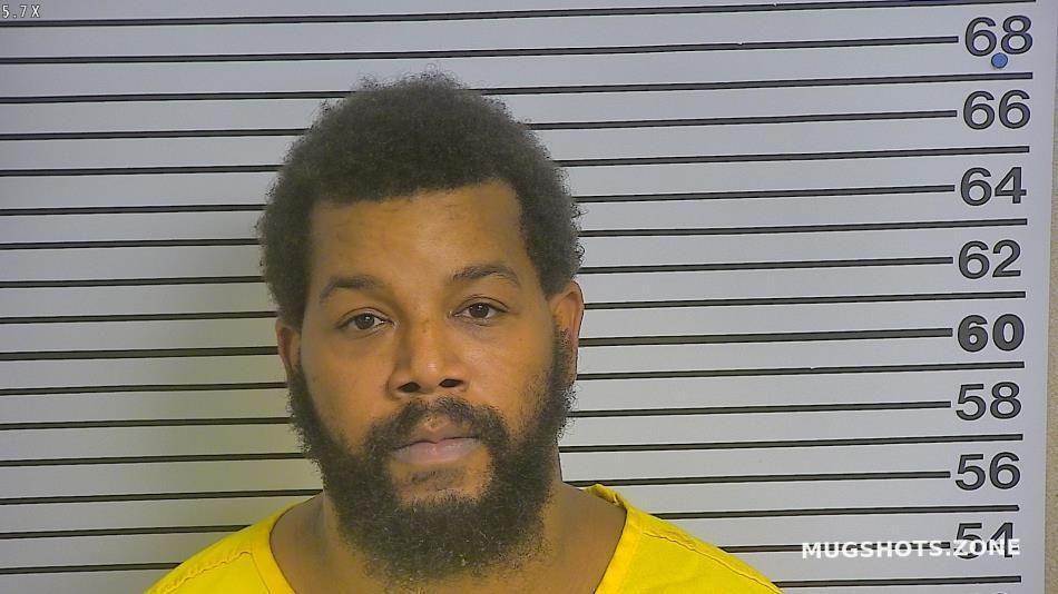 POSEY LEANDER R 10/13/2022 Forrest County Mugshots Zone