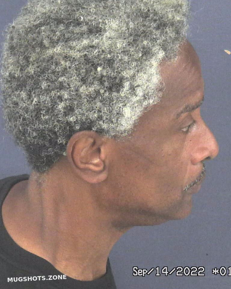 PETERSON KELVIN ALEXE 09/14/2022 Gadsden County Mugshots Zone