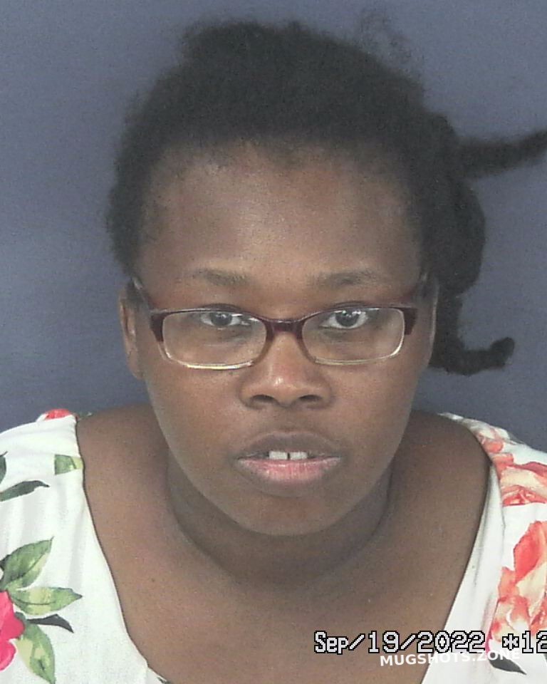 LANG RACHEL MESHELL 09/18/2022 Gadsden County Mugshots Zone