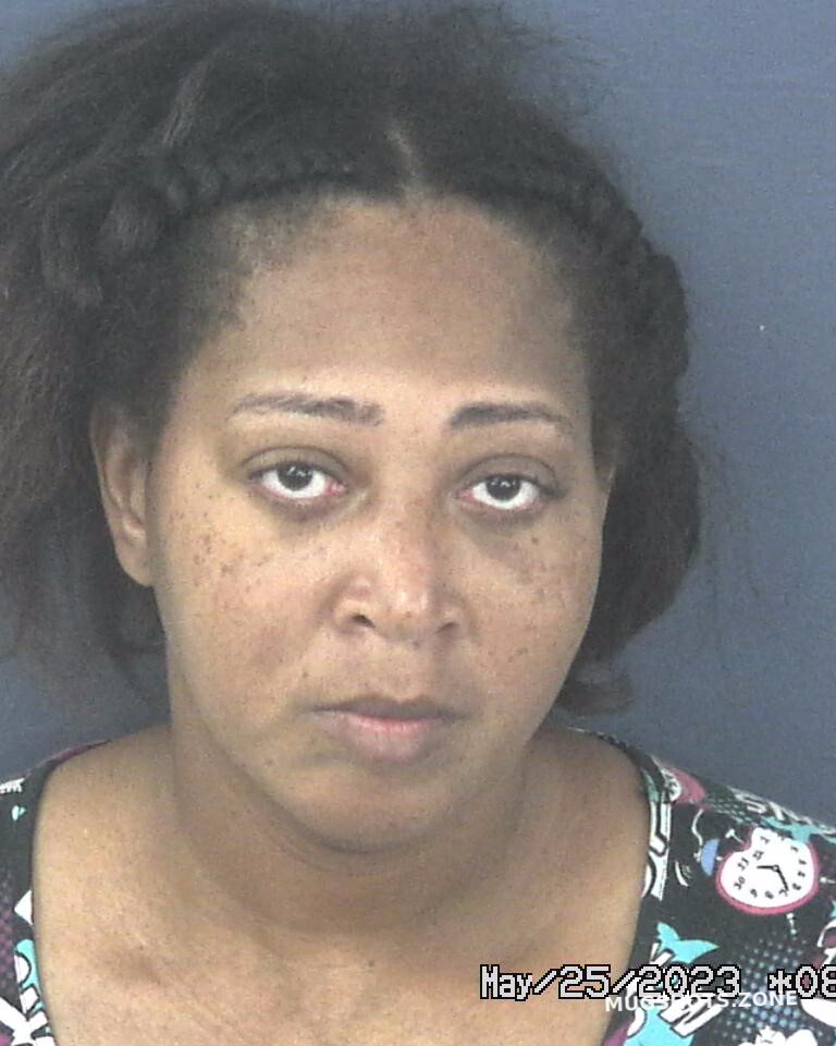 YATES LATOYA DIONE 05/25/2023 Gadsden County Mugshots Zone