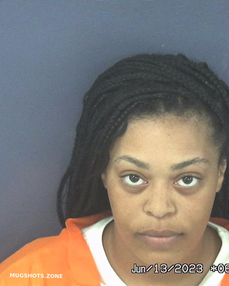 STEPHENS OSSANA 06/13/2023 Gadsden County Mugshots Zone