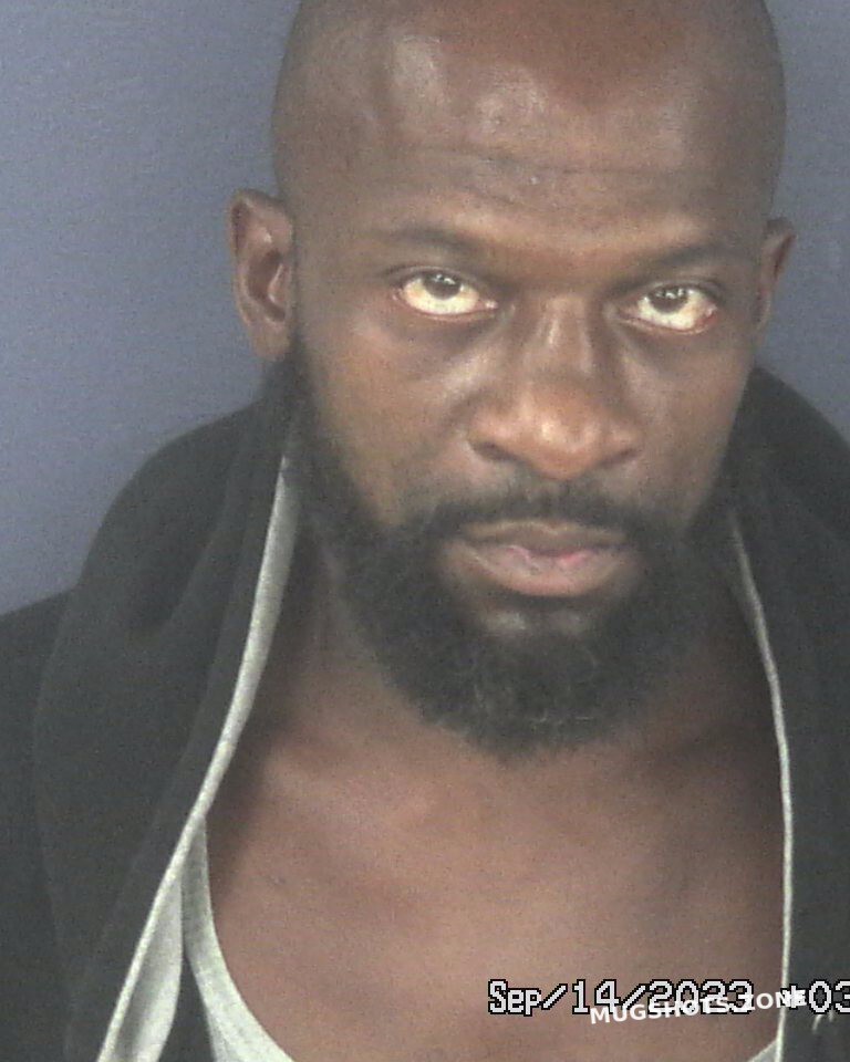 HOLTON LAQUINTAY TRAVON 09/14/2023 Gadsden County Mugshots Zone