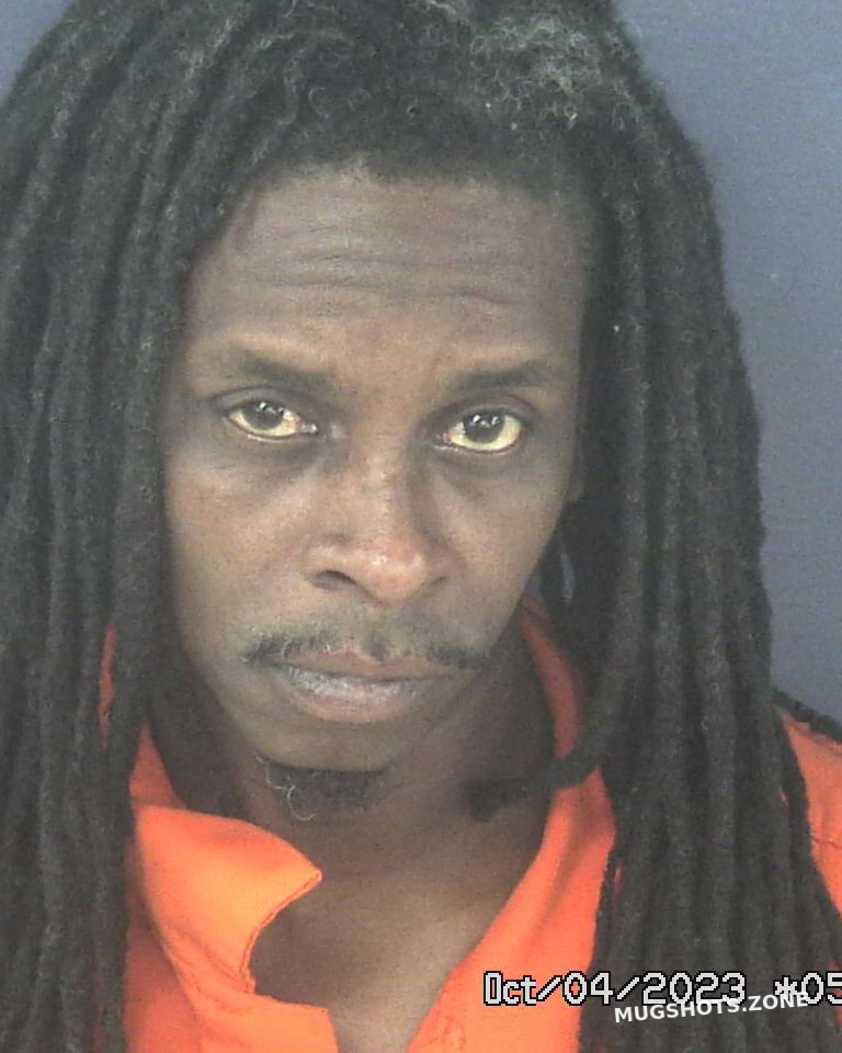 YOUNG STACEY ALLEN 10/04/2023 Gadsden County Mugshots Zone