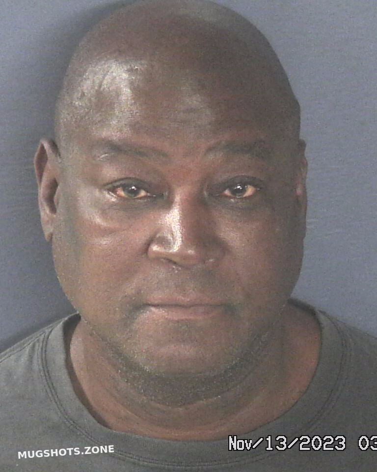 HINSON ROBERT L 11/13/2023 Gadsden County Mugshots Zone