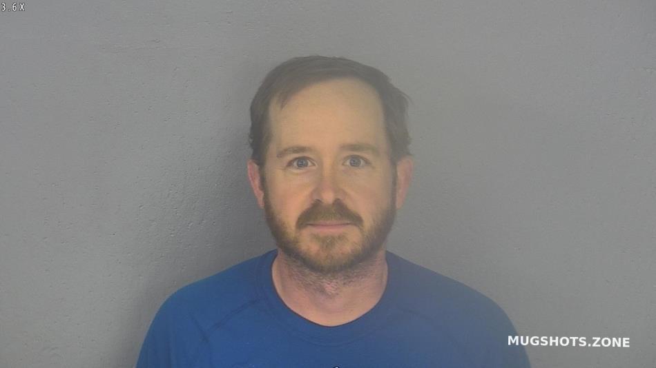 CARDWELL COREY J 04/28/2022 Greene County Mugshots Zone