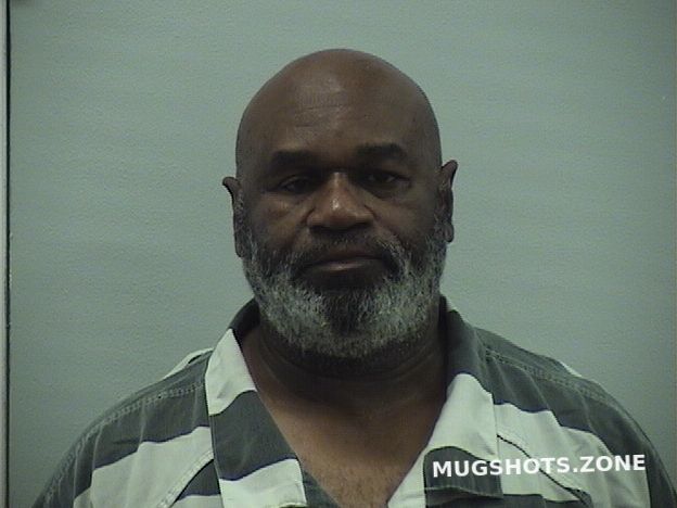 EVORA RAPHAEL L 10/14/2025 - Guernsey County Mugshots Zone