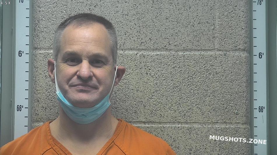 MAYFIELD BENJAMIN VERN 12/01/2022 Henderson County Mugshots Zone