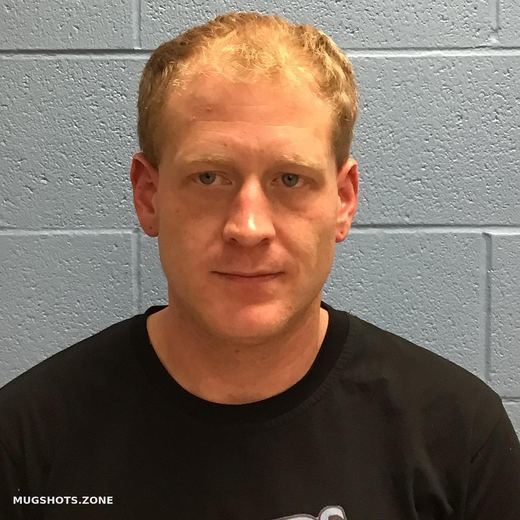 BAILEY DUSTIN RAY 10/27/2022 Henry County Mugshots Zone