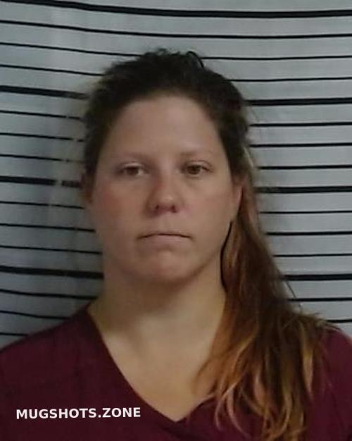 NIKKI SUE RIGGS 10/18/2023 - Hutchinson County Mugshots Zone