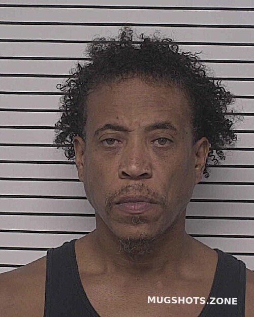 PRYOR ESTAVON CORNELL 10/06/2025 Iredell County Mugshots Zone