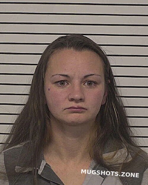JULIAN BRITTANY LYNN 10/31/2025 Iredell County Mugshots Zone