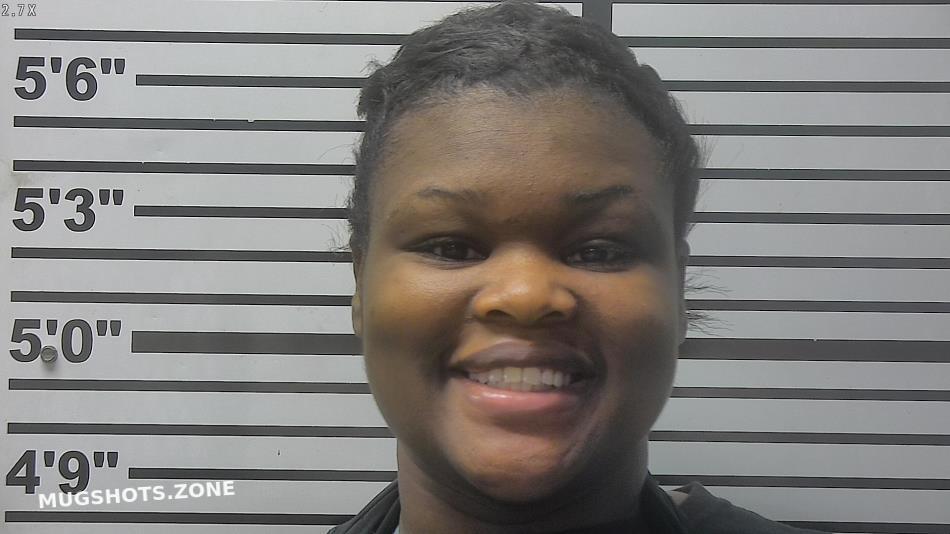 HAYES OCTAVIA RENEE` 08/17/2023 - Jones County Mugshots Zone