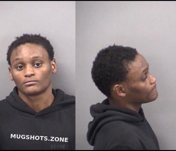 DAVIS LARELLE L 07/29/2024 Kankakee County Mugshots Zone(01)