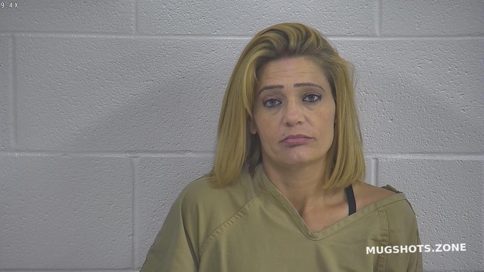 DAVIS BRANDI R 07/02/2022 Laurel County Mugshots Zone