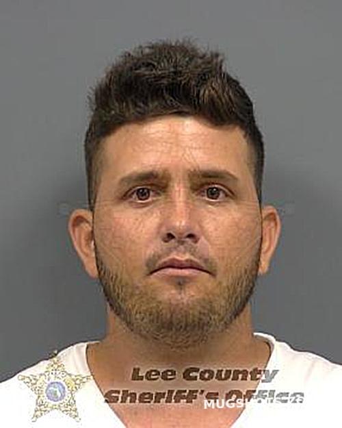 ROMERO CABRERA LEODANIS 05/16/2024 Lee County Mugshots Zone