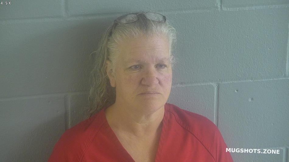LABAR ROSEMARIE 12/21/2022 Levy County Mugshots Zone