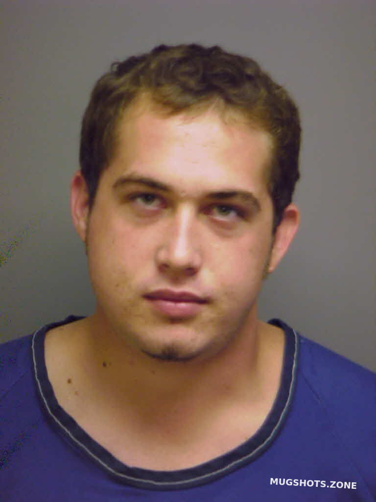 YOUNG JARETTE 08/27/2022 Manatee County Mugshots Zone