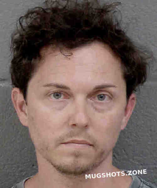 HAYES STEVEN CHAD 05/14/2021 Mecklenburg County Mugshots Zone