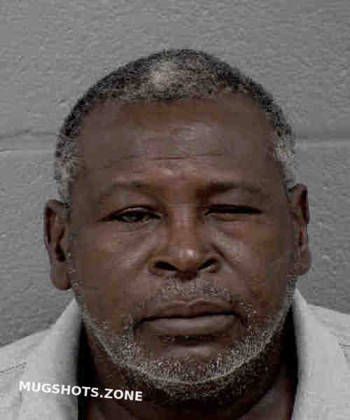 HUNTLEY VINCENT LEE 08/03/2021 Mecklenburg County Mugshots Zone