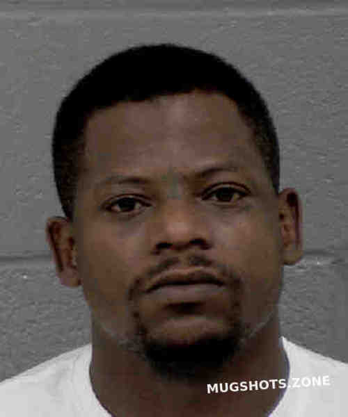 Brown Jeremy 10132021 Mecklenburg County Mugshots Zone 4354