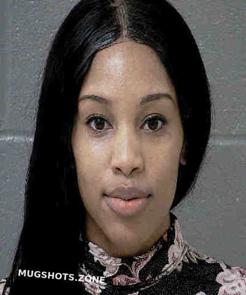 WOFFORD CIARA 01/31/2022 - Mecklenburg County Mugshots Zone