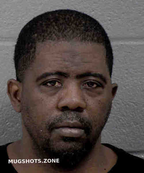 YOUNG MELVIN LAMONT 02/09/2022 Mecklenburg County Mugshots Zone