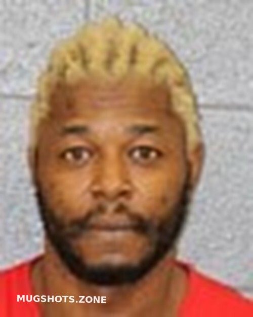 MITCHELL TIMOTHY BERNARD 03/24/2022 Mecklenburg County Mugshots Zone