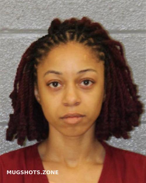 DAVIS JASMINE PATRICE 12/11/2022 Mecklenburg County Mugshots Zone