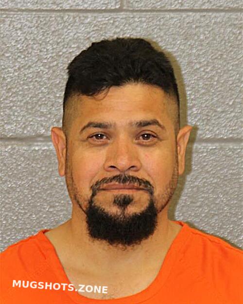 MARTINEZ MIGUEL 09/16/2025 Mecklenburg County Mugshots Zone