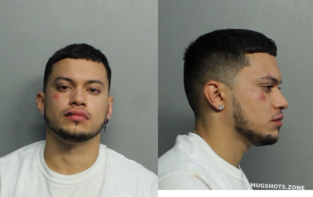 PADILLA JAVIER MANUEL 04/23/2021 - Miami-Dade County Mugshots Zone