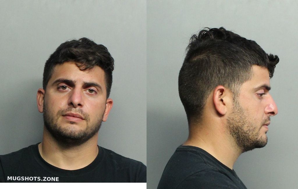 RODRIGUEZ ROBERTO 04/27/2021 - Miami-Dade County Mugshots Zone