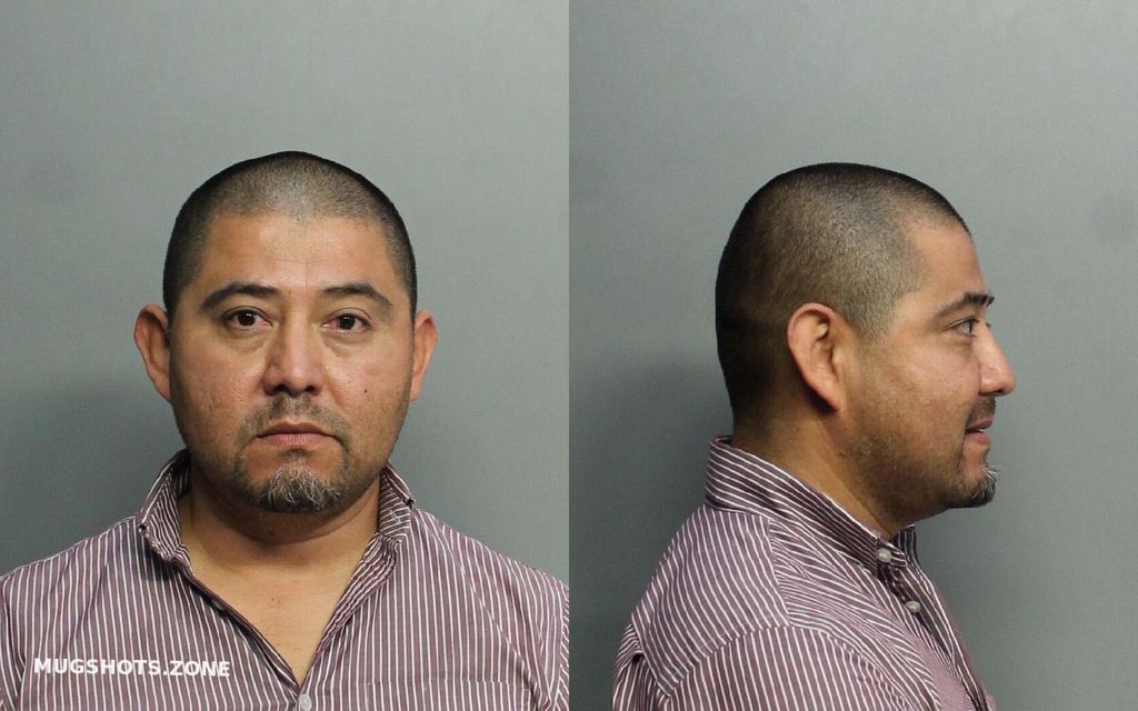 CHAVEZ ENAN GAMALIEL 04/28/2021 MiamiDade County Mugshots Zone