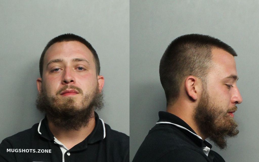 SCHLOTHAUER VINCENT MICHAEL 06/17/2021 MiamiDade County Mugshots Zone
